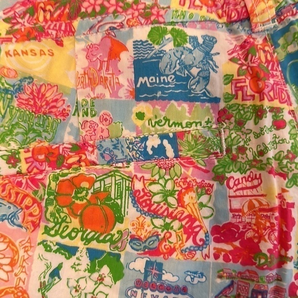 LILLY Pulitzer Shorts, Bright Design Stamp Design with States, Size 2 - Picture 7 of 12